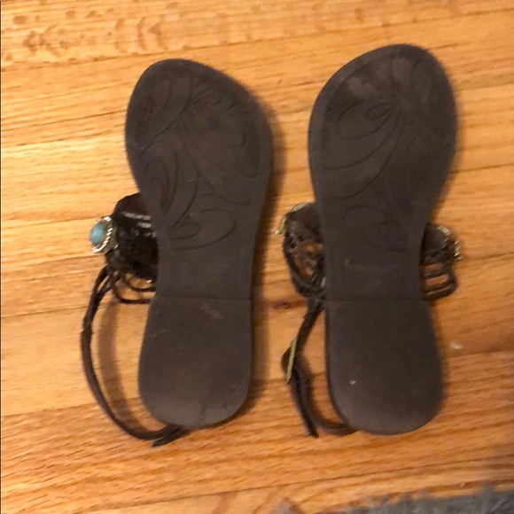 Sandals - Picture 2 of 3
